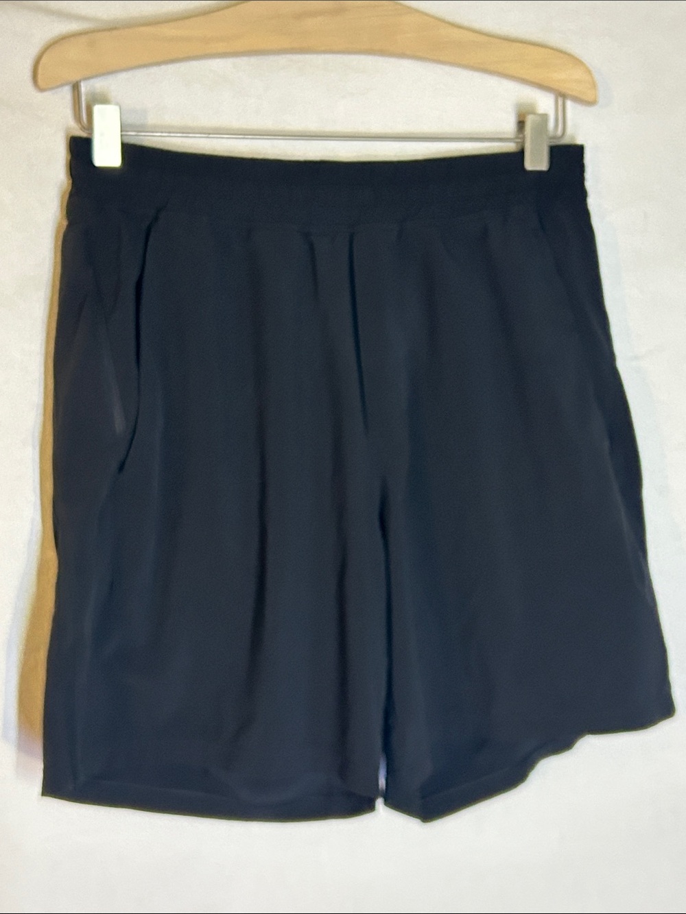 Men’s Lululemon Pace Breaker Shorts (often the 7" Linerless Size Medium